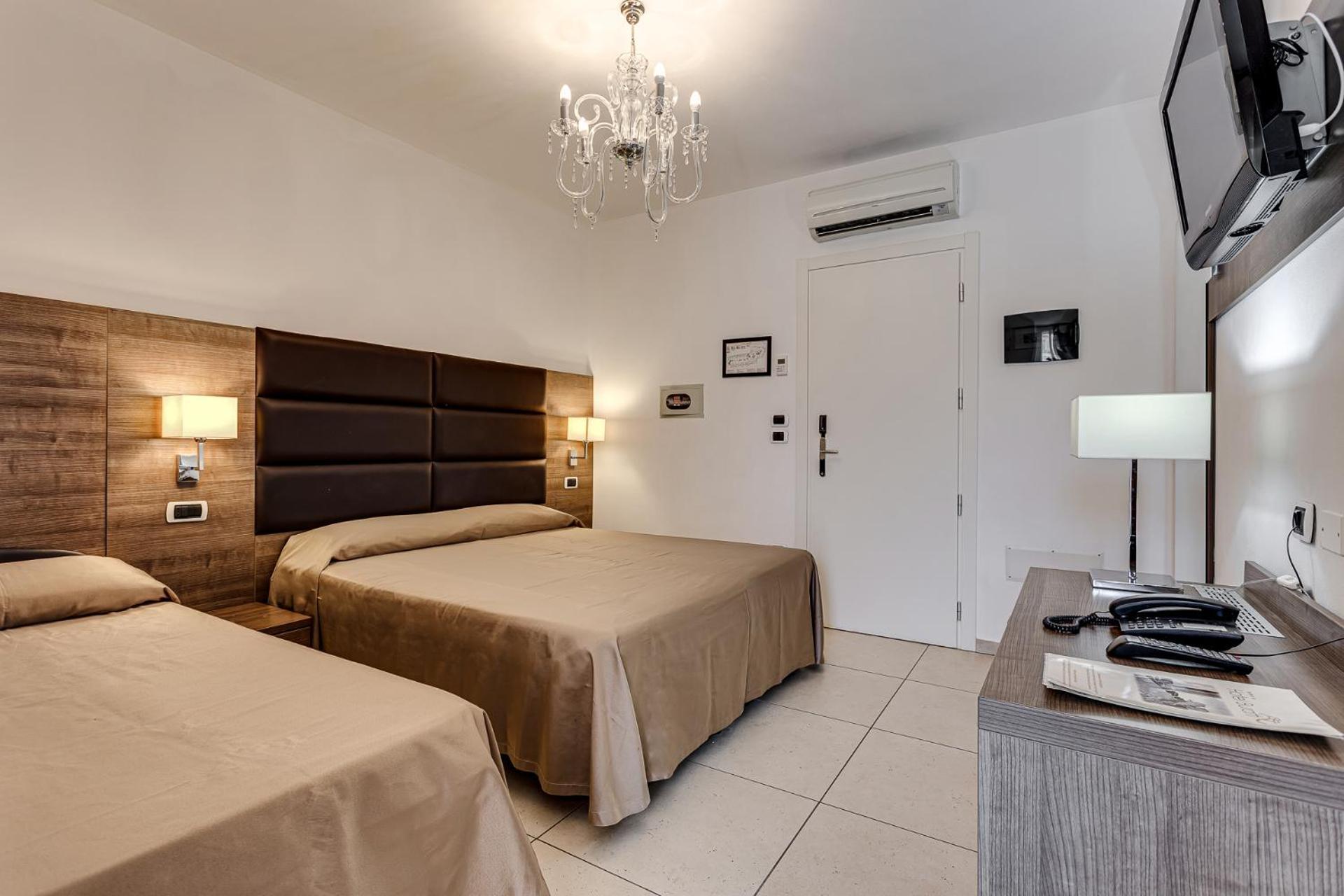 Hotel Buratti Cervia Esterno foto