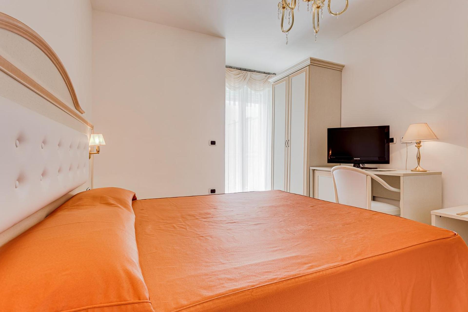 Hotel Buratti Cervia Esterno foto