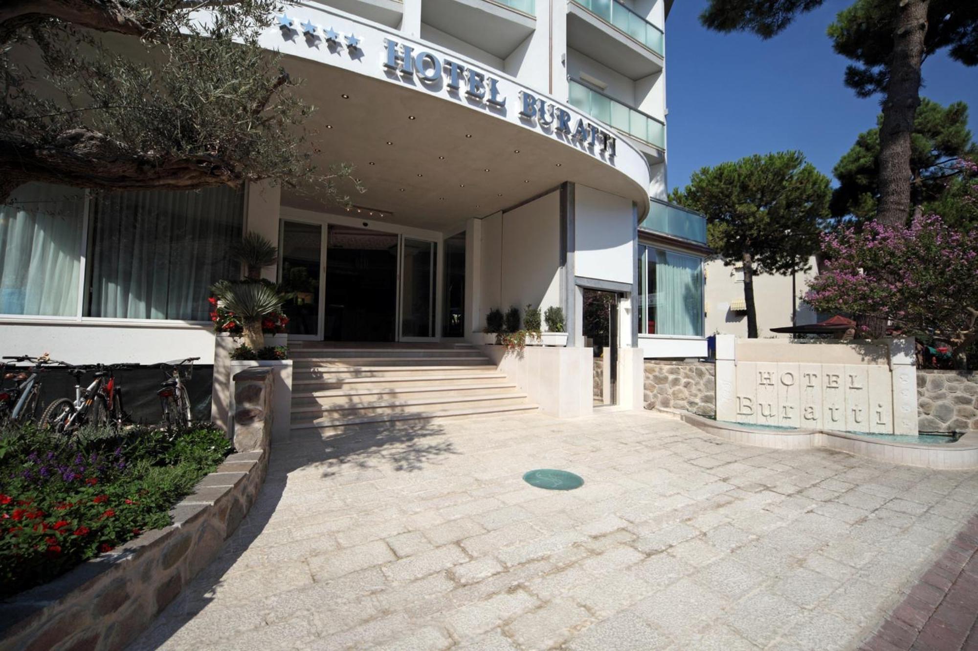 Hotel Buratti Cervia Esterno foto